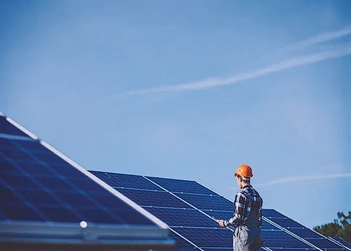 Güneş Enerji Sistemleri, Araç Şarj İstasyonları